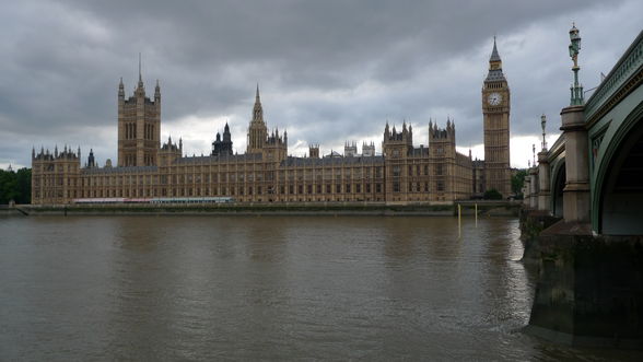 Big Ben and Houses of Parliament - 