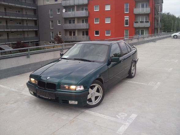 BMW E36 - 