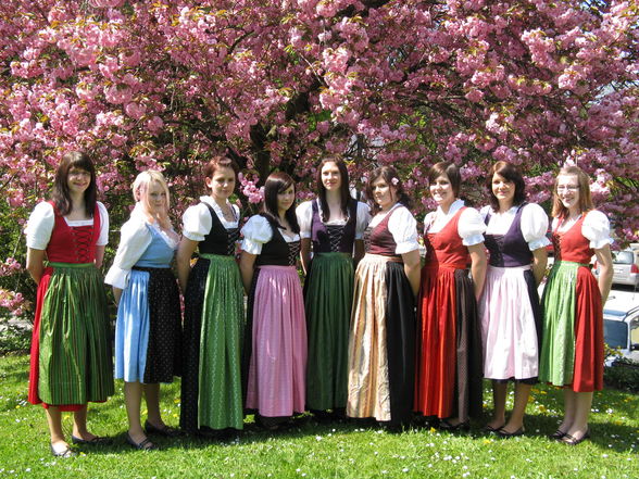 Dirndl fotos xD x3 x3 - 