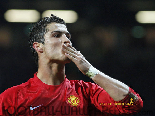 Christiano Ronaldo - 