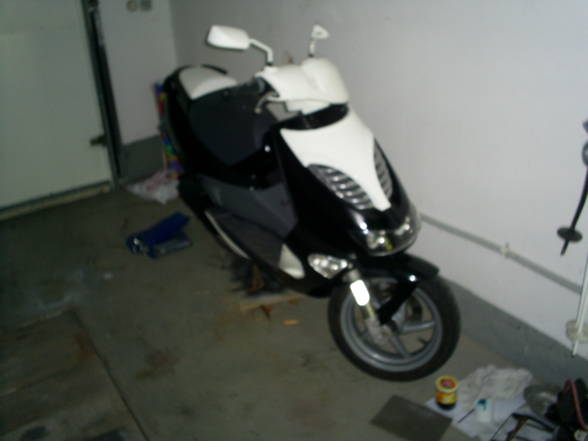 mei moped *hehe* - 