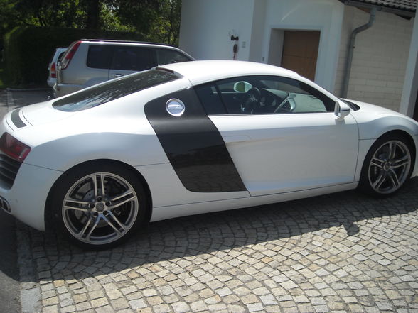 i mitn AUDI R8 - 