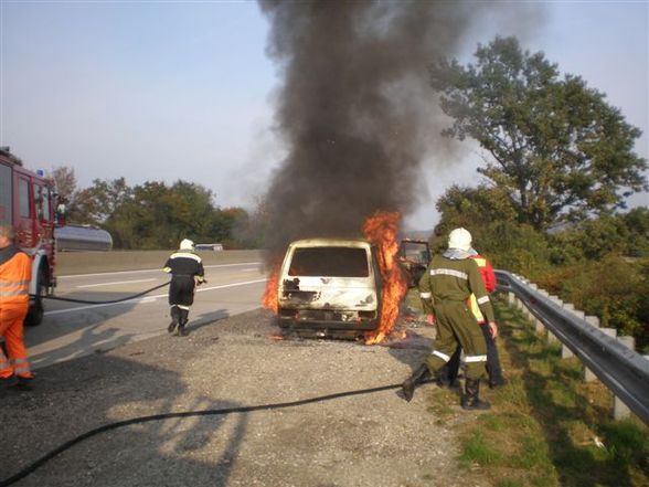 Die Beerdigung von unserm T3 Bus! - 