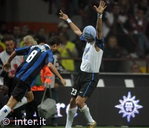 INTER : ) - 