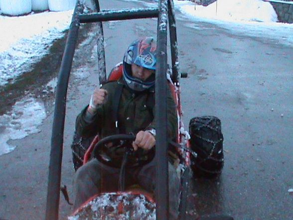 Buggy springen = Kaputte Radaufhängung - 