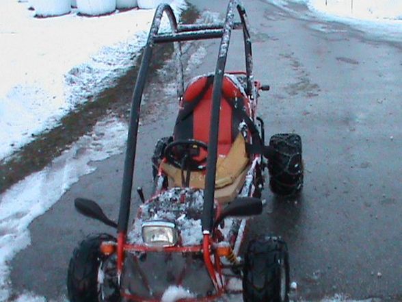 Buggy springen = Kaputte Radaufhängung - 