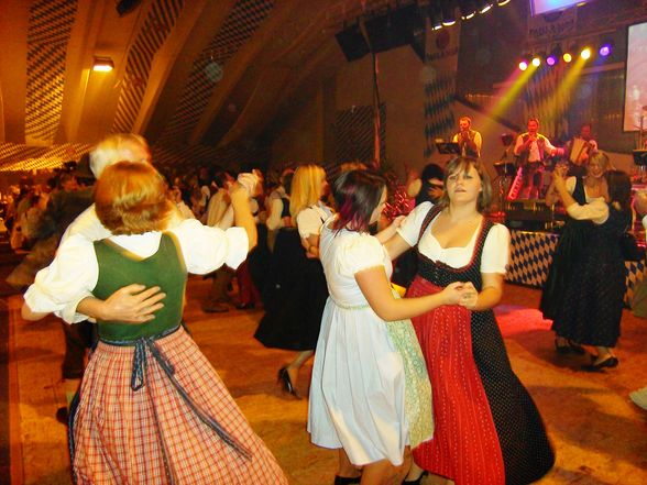 OKTOBERFEST SPORTLAND MONDSEE 25 10 2008 - 