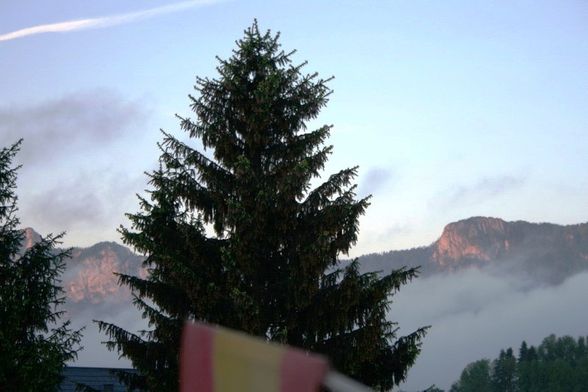 Mondsee  Mai 2009 auch vom Balkon aus - 