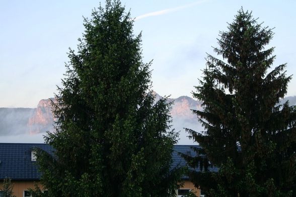 Mondsee  Mai 2009 auch vom Balkon aus - 