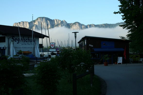 Mondsee  Mai 2009 auch vom Balkon aus - 