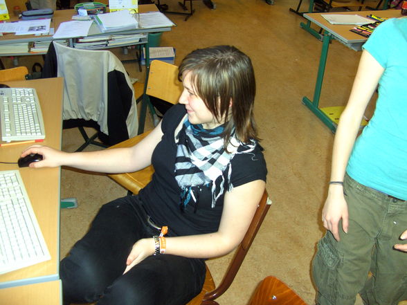 crazy day in the schule =) - 