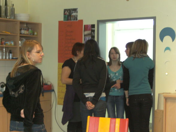 fAscHiNg iN dEr sChuLe - 