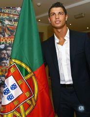 Cristiano Ronaldo - 