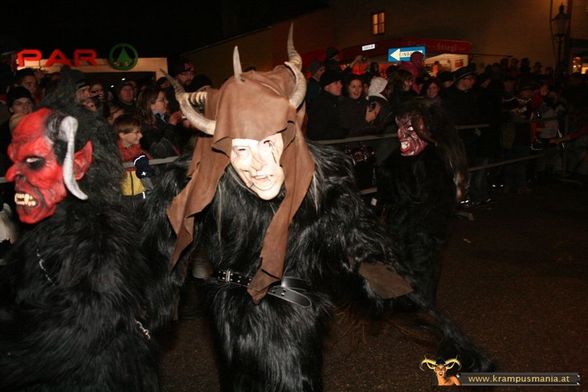 gresten perchtenlauf - 