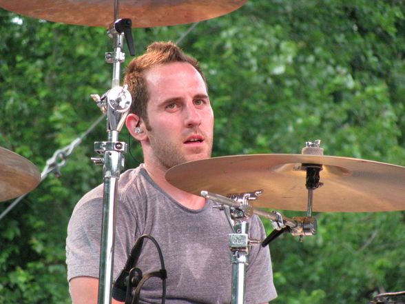 Chuck Comeau - 