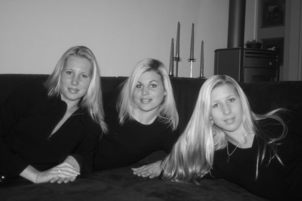 3 Mädl Haus(Barbara,Claudia & Katharina) - 