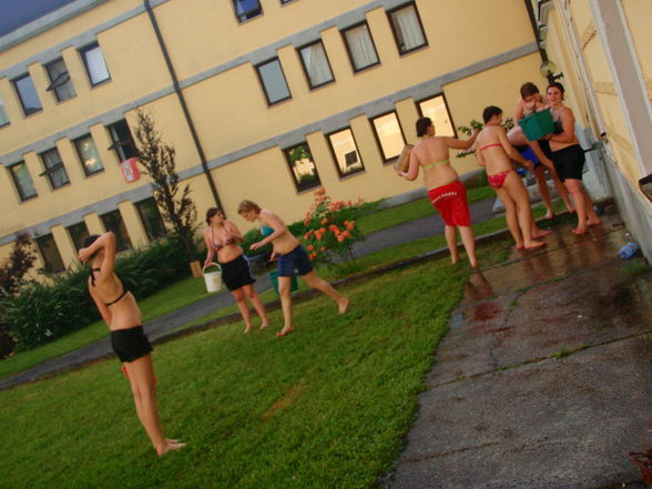 Wasserschlacht in da Schui=) - 