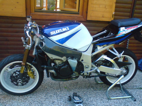 wuhuu  GSX-R 1000 - 