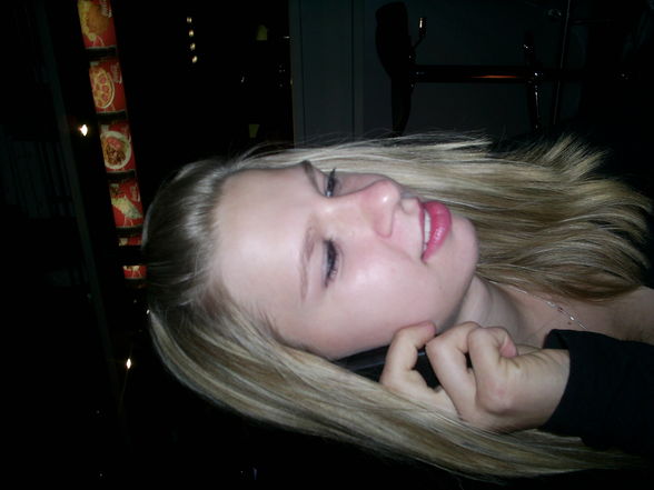 Annelies - 