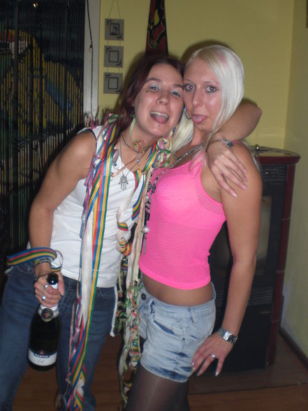 Partys mit meina Besten Sabsi :) - 