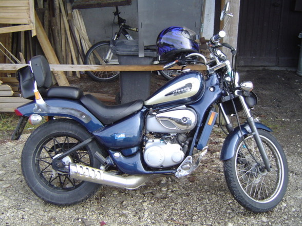 Mei Moped - 