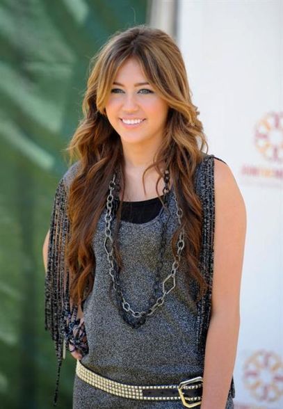 Miley Cyrus - 