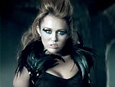 miley can't be tamed - 