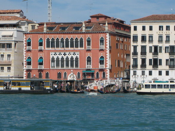 Venedig  ; ) - 