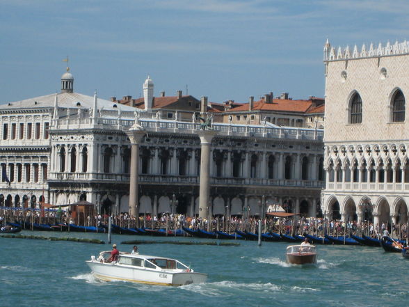 Venedig  ; ) - 