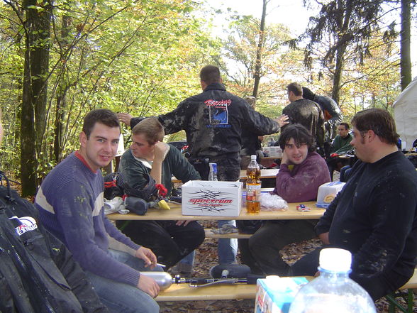 Paintball, Vorwärts, Sprung, Deckung !!! - 