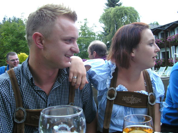 ... LEDERHOSENTREFF ... - 