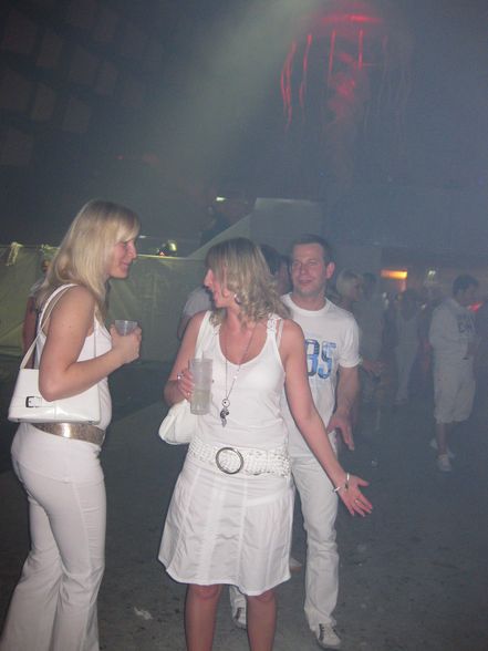 Sensation White Wien - 