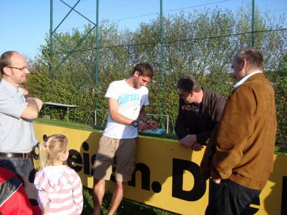 Besuch von LASK Spieler Hoheneder Niklas - 