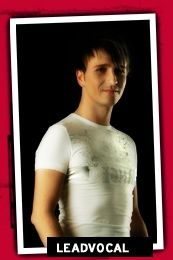 Stefan (Leadvocals) - 