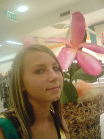 ShOppiNg in LiNz ^^ - 