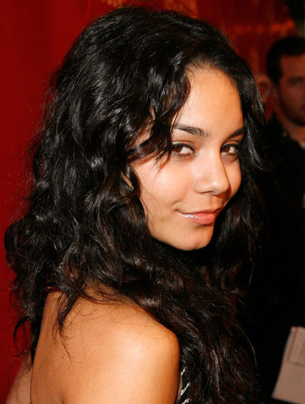 Vanessa Hudgens - 