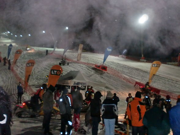 Snow speed hill race - 