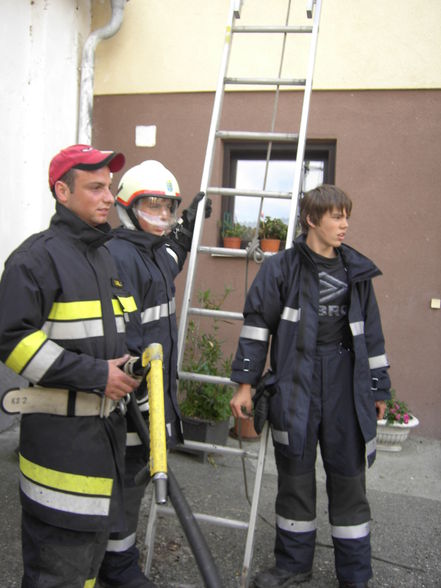 ein bisschen ich, Freunde und Feuerwehr. - 