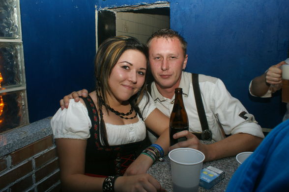 oktoberFest im Püshaus - 