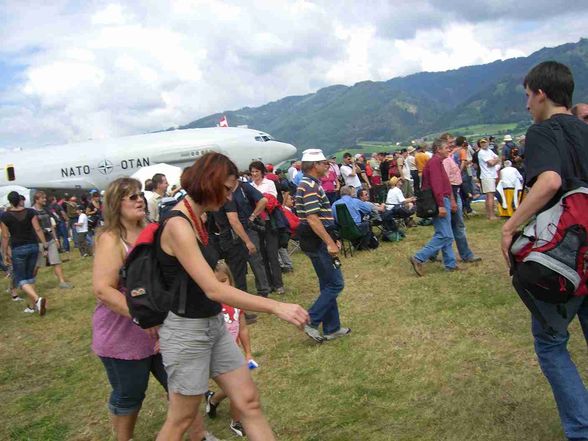 ?•?•? AirPower 09 ?•?•? - 