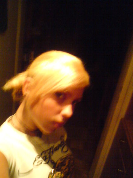 heeLp mee ii´m bLonD..;)) - 