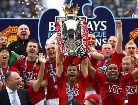 Glory Glory Manchester United - 