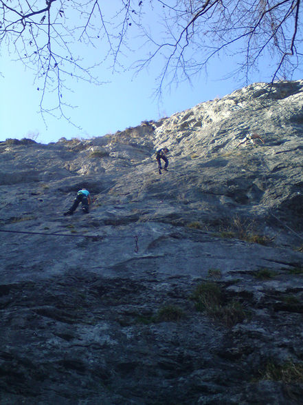 Klettern mit Kollegen: Halle und Felsen  - 