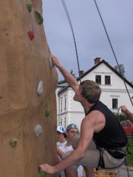 Klettern mit Kollegen: Halle und Felsen  - 