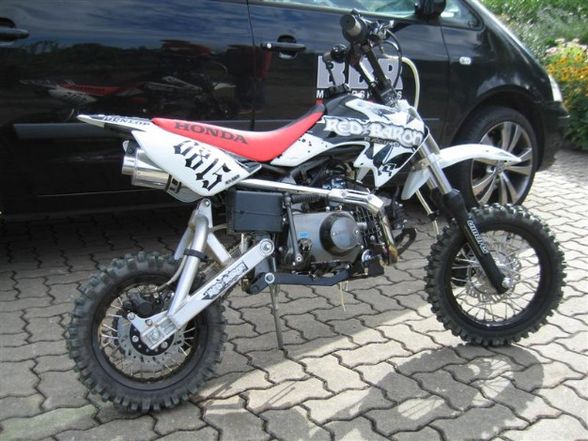 Pit Bikes - 