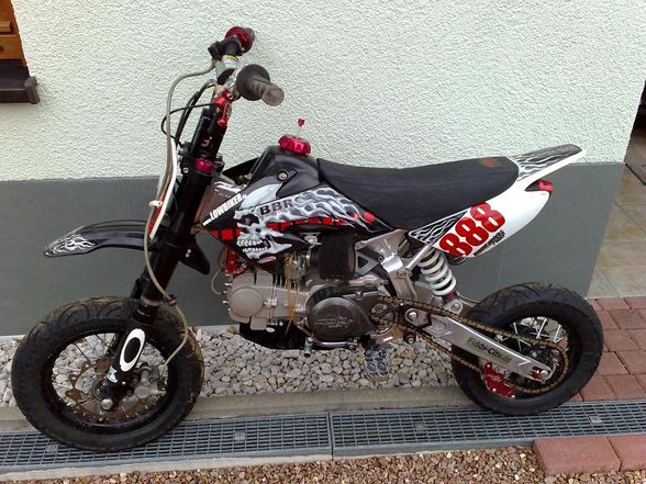 Pit Bikes - 