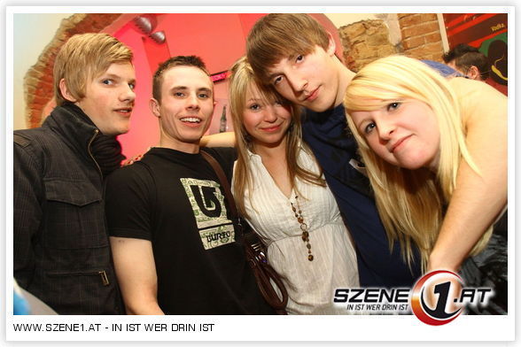 Foat Geh / Party / Friends  - 