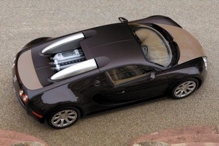 Bugatti Veyron - 