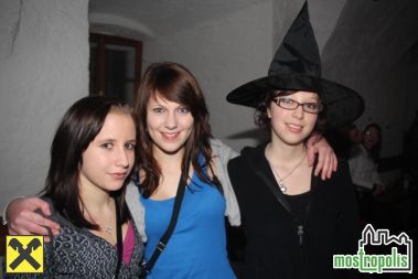 halLoween @ burg !! - 