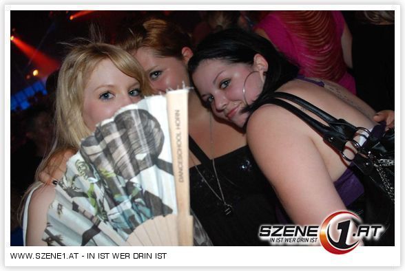 ..Meine Ladys beiim fuartgeh!!!.... - 